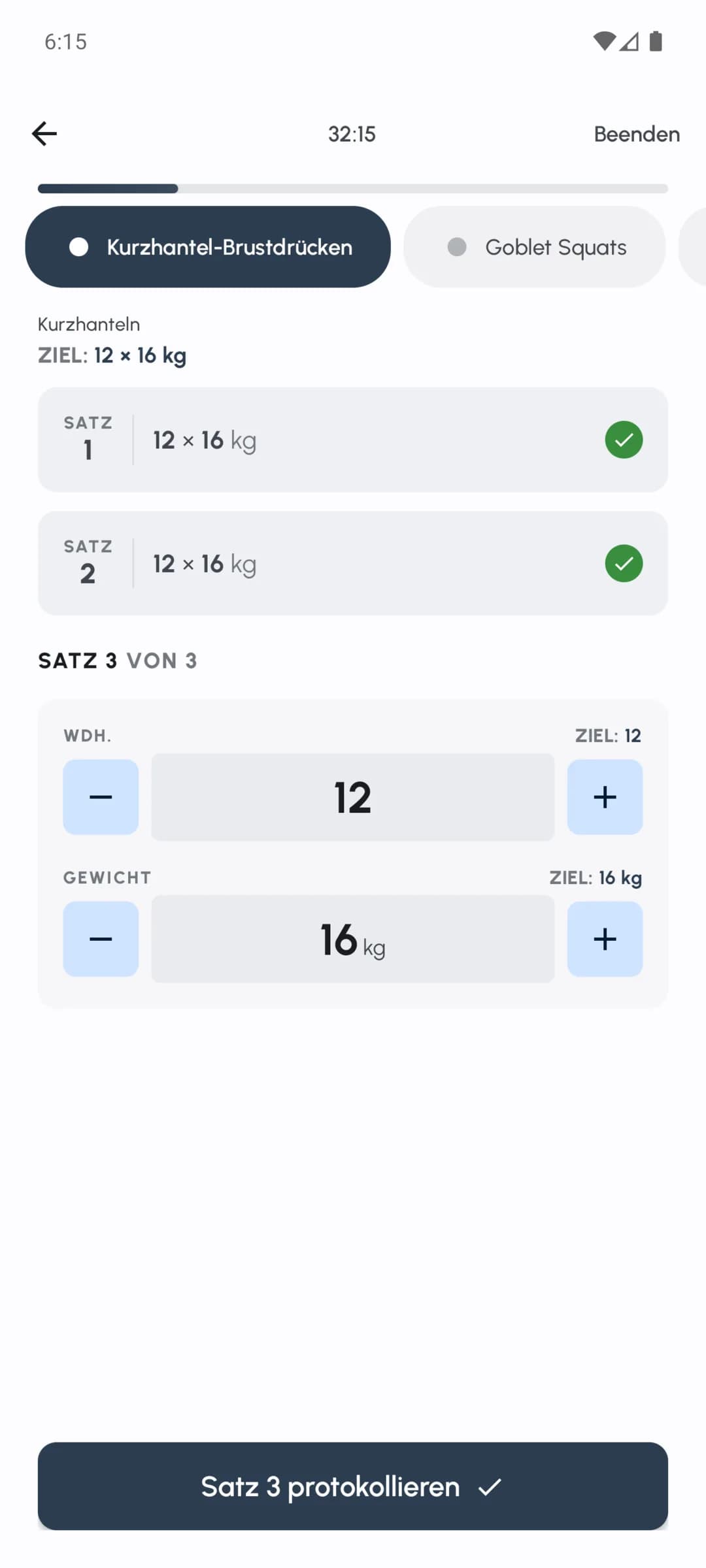 Aktives Fersonal-Workout mit Erfassung von Sätzen, Wiederholungen und Gewicht